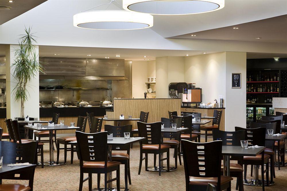 Holiday Inn Auckland Airport By Ihg Restaurant bilde
